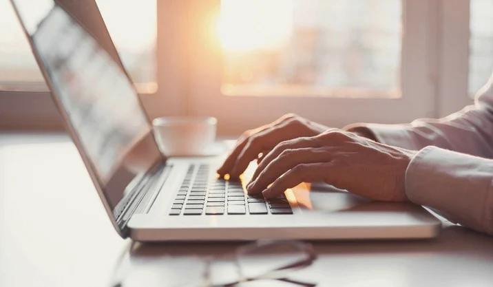 Guía para Traders Iniciantes (HK50)