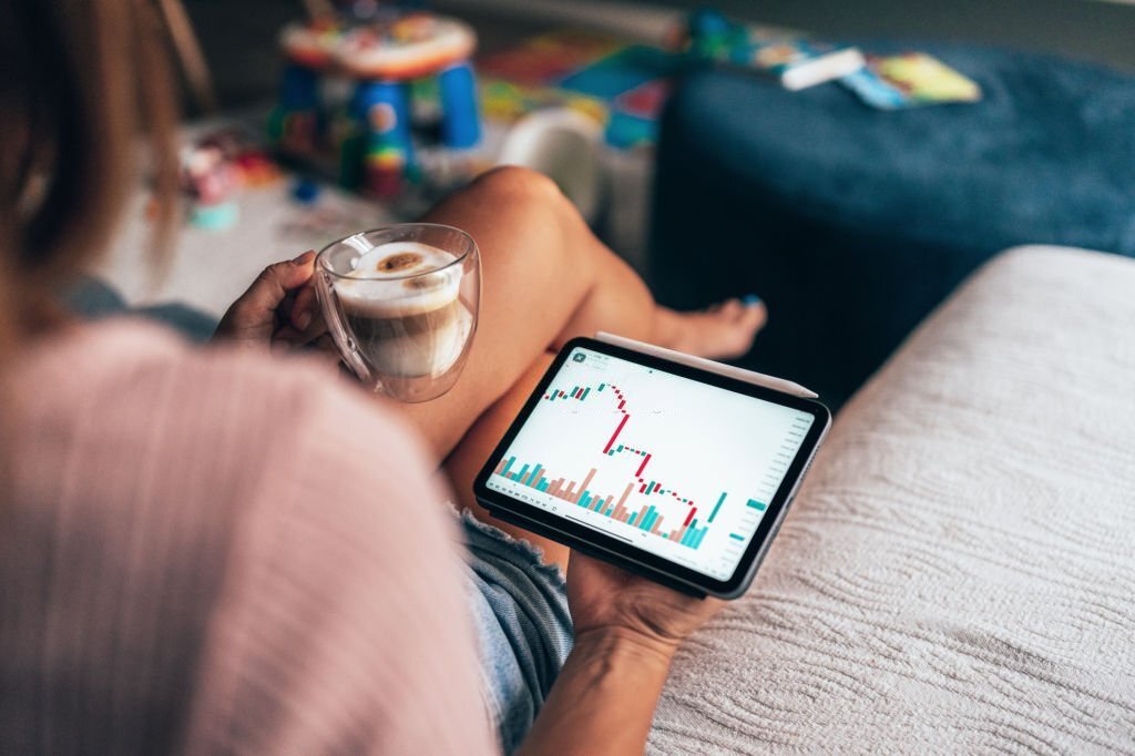 Cómo Aprender a Negociar Forex: Guía Estratégica para Dominio 7 Cómo Aprender a Negociar Forex: Guía Estratégica para Dominio